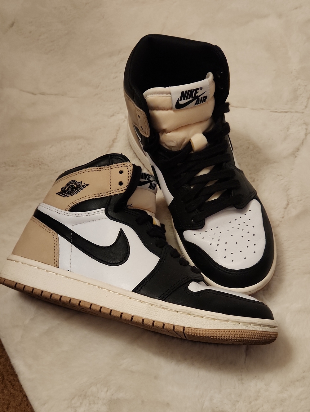 Nike Air Jordan 1 Retro High OG Latte